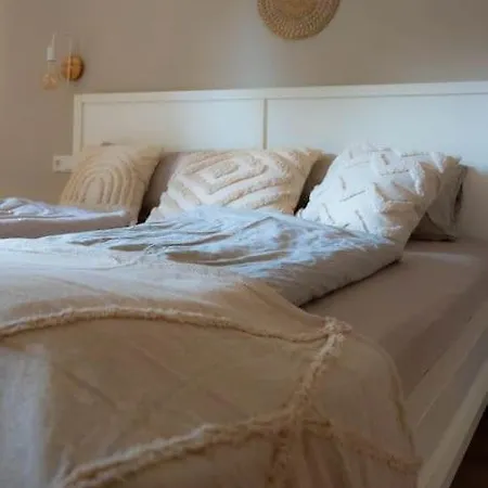 Schlaf-scheune Auf Islandpferdehof Im Gruenen Apartment Steinau an der Strasse