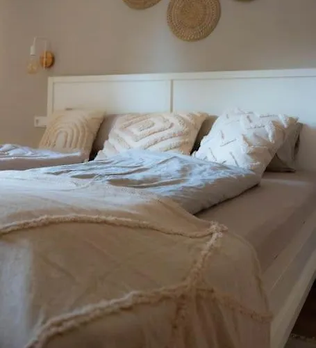 Schlaf-scheune Auf Islandpferdehof Im Gruenen Apartment Steinau an der Strasse